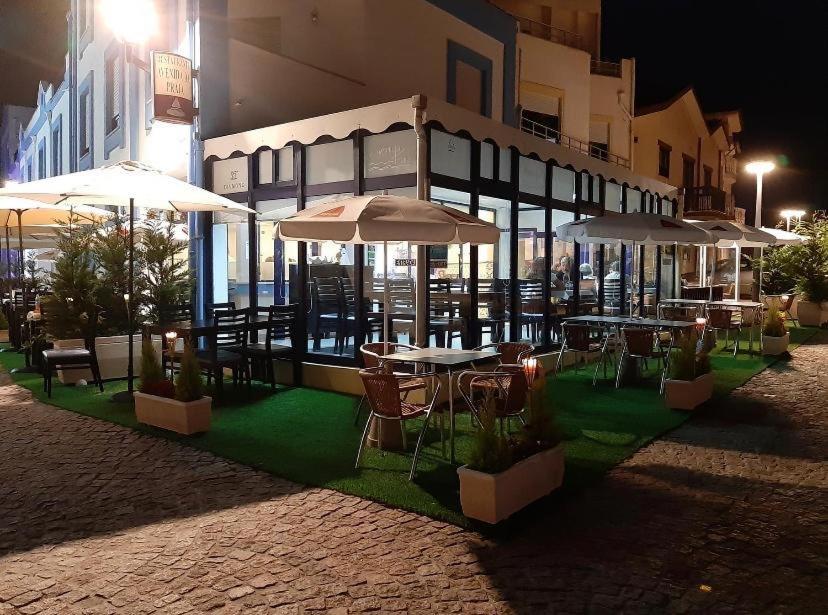 O Cantinho Entre A Ria E O Mar - With Hot Water Pool All Year Round Torreira Exterior photo